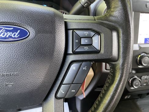 Used 2020 Ford F150 XLT w/ Equipment Group 302A Luxury AWD/4WD image 21