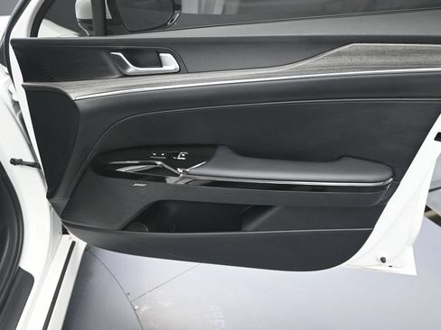 Certified 2025 Kia K5 EX FWD image 37