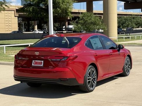 New 2026 Toyota Camry XLE image 4