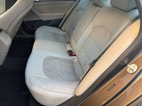 Used 2017 Hyundai Sonata Sport w/ Value Edition Package 02 FWD image 17