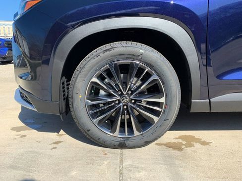 New 2026 Toyota Grand Highlander AWD Hybrid image 34