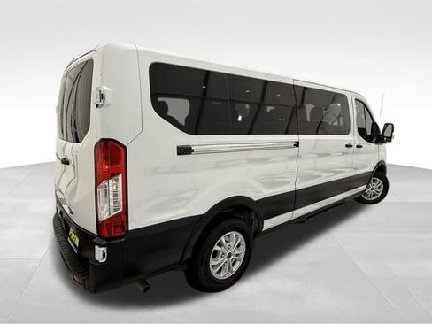 Used 2021 Ford Transit 350 XLT image 5