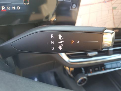 New 2026 Chevrolet Equinox EV LT image 24