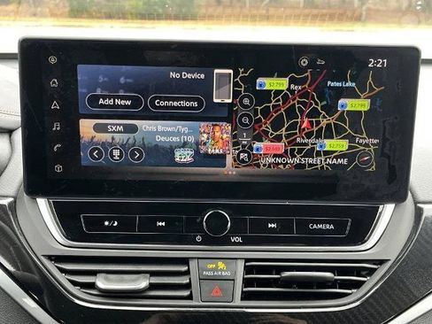 Certified 2024 Nissan Altima 2.0 SR image 4