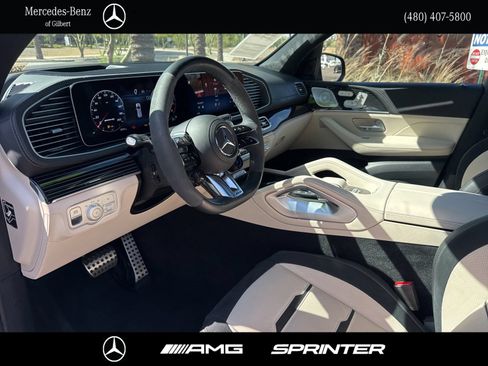 Certified 2025 Mercedes-Benz GLS 63 AMG 4MATIC image 10