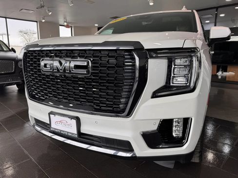 Used 2023 GMC Yukon Denali Ultimate AWD/4WD image 51
