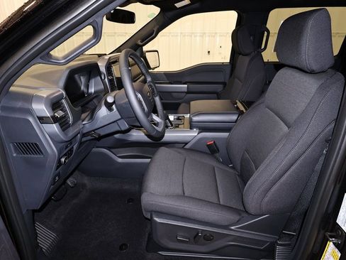 New 2026 Ford F150 XLT w/ Equipment Group 302A MID image 12