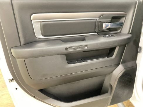 Used 2022 RAM 1500 Warlock AWD/4WD image 13