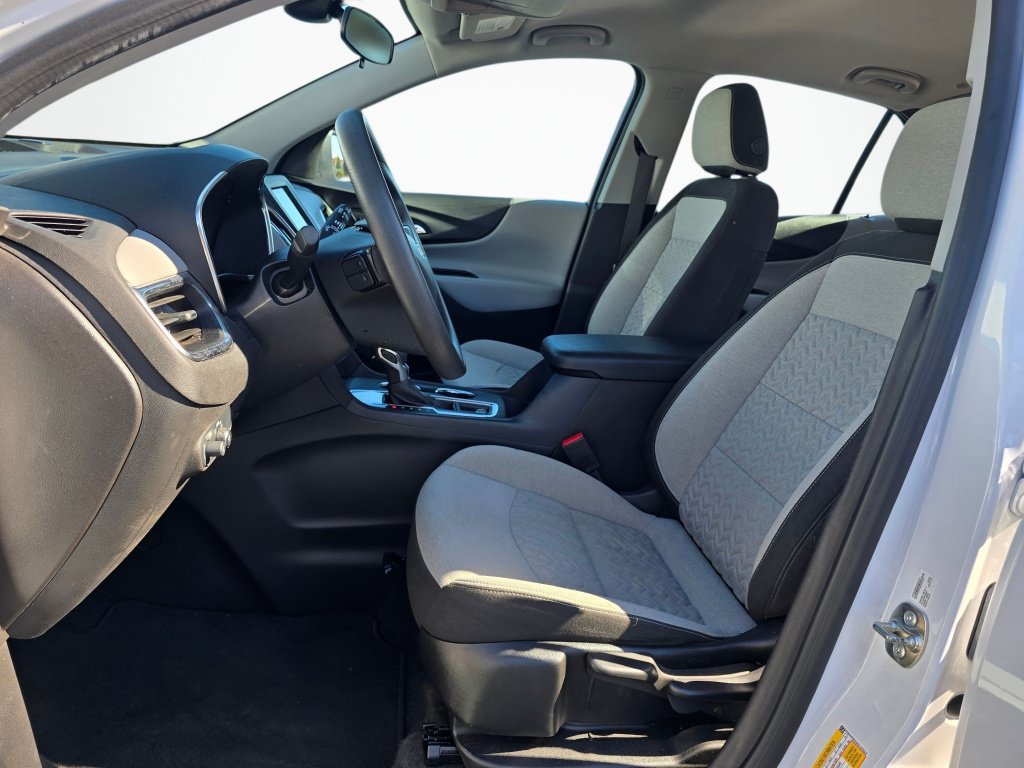 Used 2024 Chevrolet Equinox LS FWD image 14