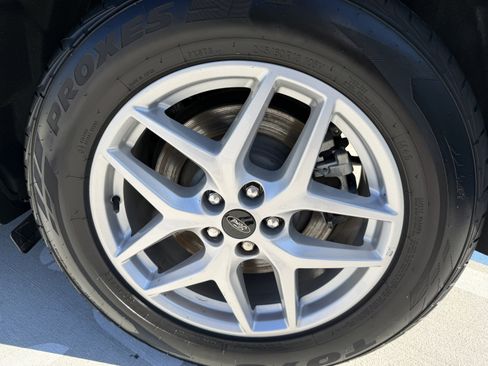 Used 2023 Ford Edge SEL image 32