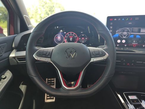 Certified 2026 Volkswagen GTI SE FWD image 17