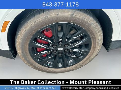Used 2026 Cadillac XT5 Sportv w/ LPO, Onyx Lite Package AWD/4WD image 32