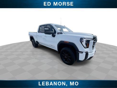 Used 2025 GMC Sierra 2500 AT4 AWD/4WD image 2