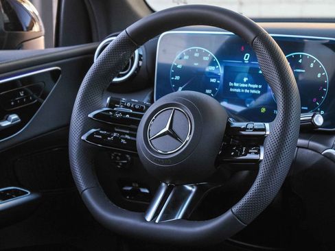 New 2026 Mercedes-Benz GLC 300 4MATIC image 15