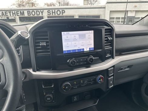 Used 2023 Ford F150 XLT w/ XTR Package image 12