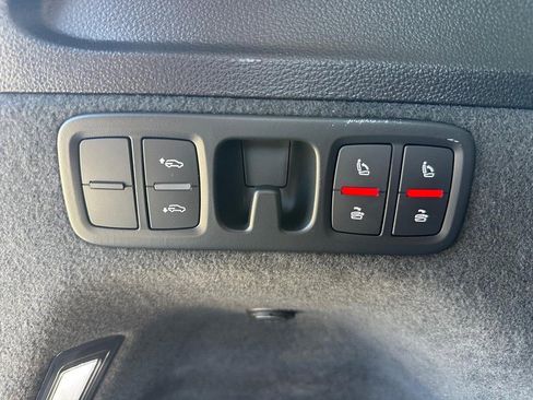 Used 2017 Audi Q7 3.0T Prestige image 62