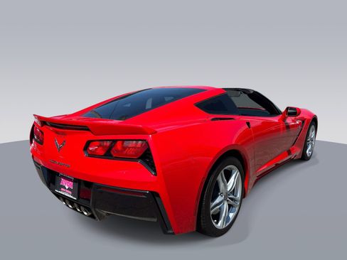 Used 2017 Chevrolet Corvette Stingray Coupe w/ 1LT RWD image 2