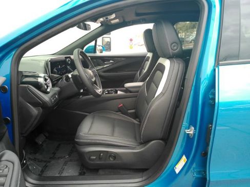 Used 2024 Chevrolet Blazer EV LT image 15