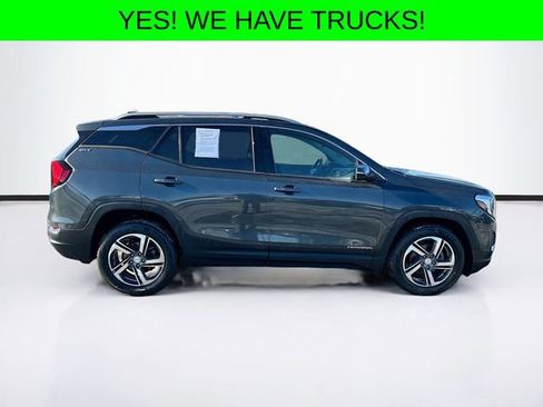 Used 2019 GMC Terrain SLT image 9