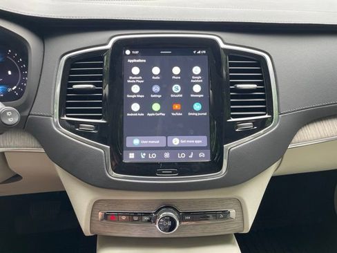 Certified 2024 Volvo XC90 B6 Ultimate w/ Protection Package Premier AWD/4WD image 22