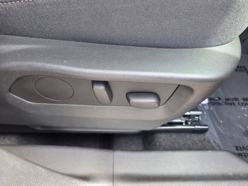 Used 2023 Buick Envision Essence AWD/4WD image 15