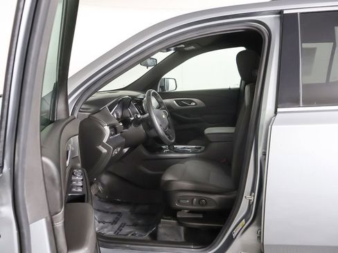 Used 2023 Chevrolet Traverse LT AWD/4WD image 27