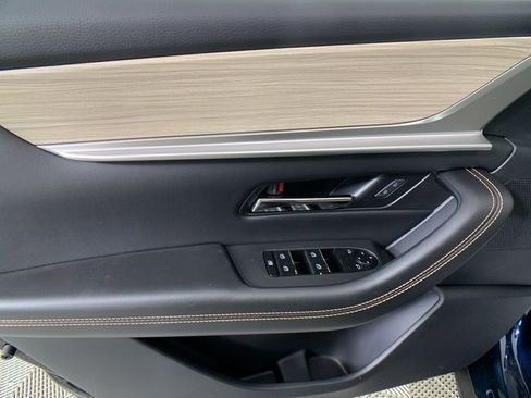 New 2025 MAZDA CX-90 Plug-In Hybrid w/ Preferred image 13