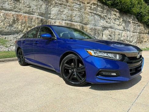 Used 2018 Honda Accord Sport image 1