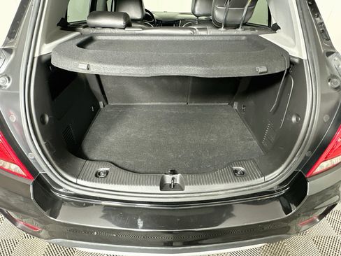 Used 2019 Chevrolet Trax LT w/ LT Convenience Package FWD image 26