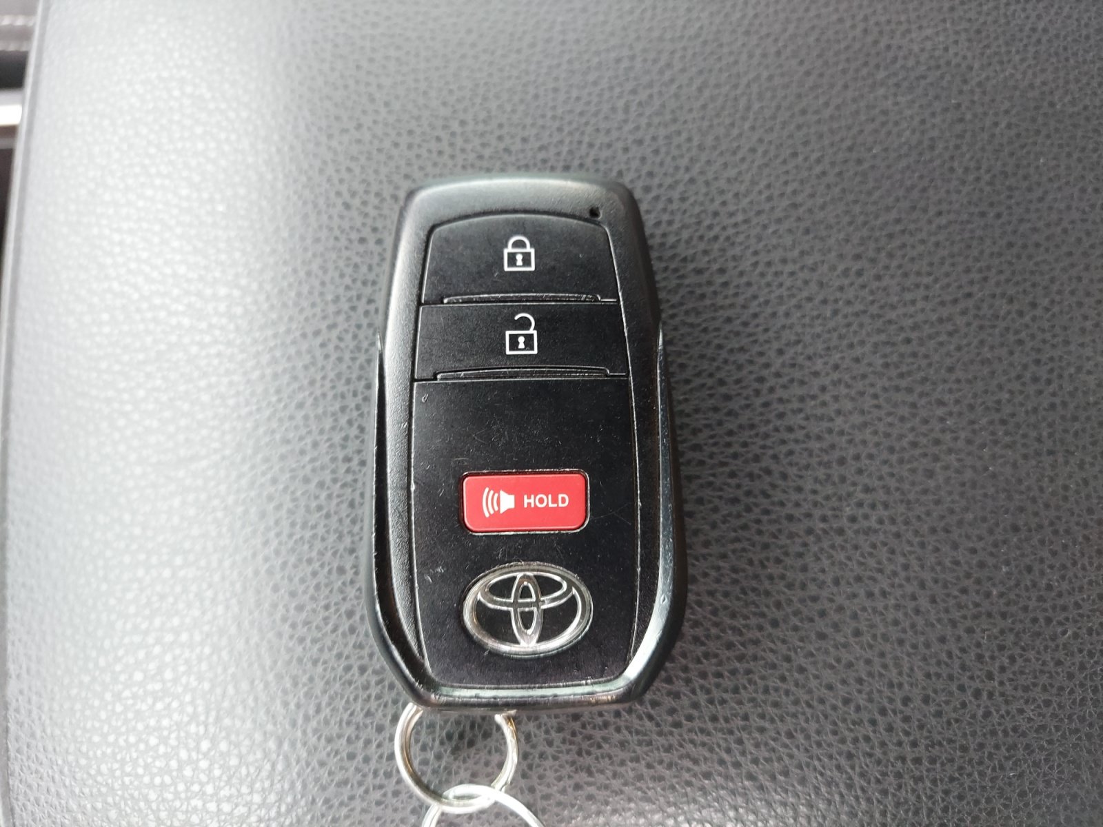 Used 2024 Toyota Tacoma TRD Off-Road AWD/4WD image 30