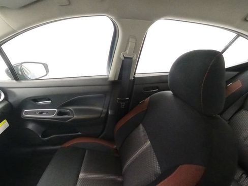 Certified 2025 Nissan Versa SR w/ Trunk Package FWD image 26