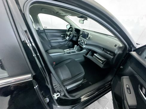 Used 2023 Nissan Sentra SV image 28