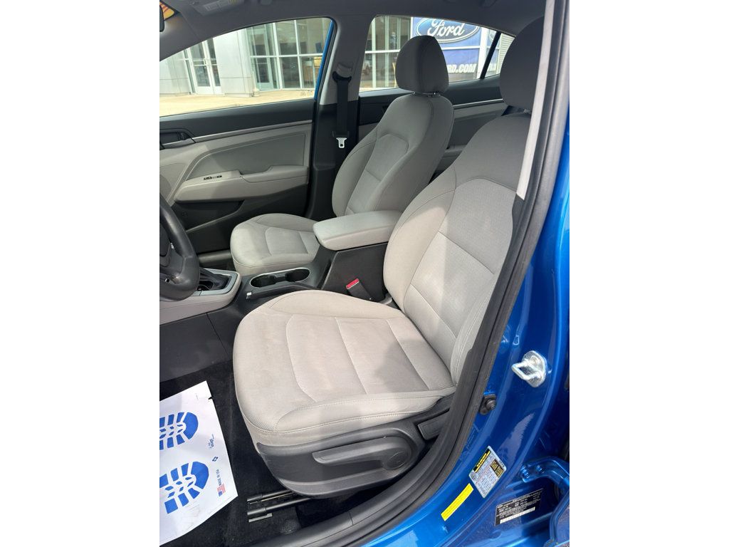 Used 2018 Hyundai Elantra SEL FWD image 11