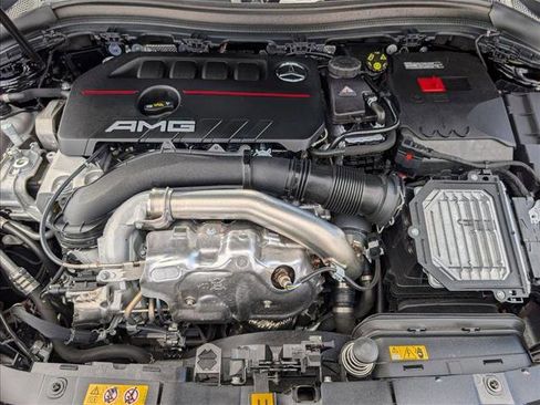 Used 2024 Mercedes-Benz GLA 35 AMG 4MATIC image 23