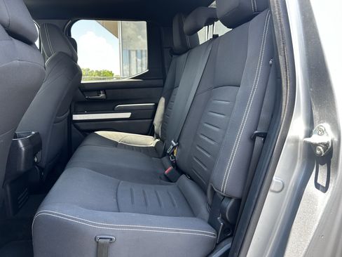 Used 2024 Toyota Tacoma TRD Off-Road AWD/4WD image 15