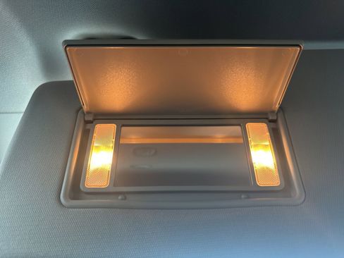 Used 2021 RAM 1500 Laramie image 28