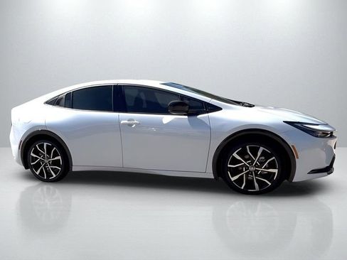 New 2026 Toyota Prius XSE image 4