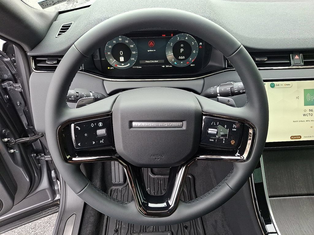 New 2026 Land Rover Range Rover Evoque Dynamic SE AWD/4WD image 11