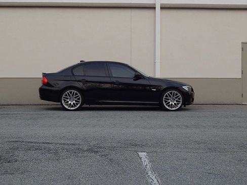 Used 2011 BMW 328i Sedan image 2