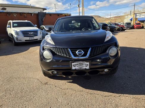 Used 2014 Nissan Juke SL image 2