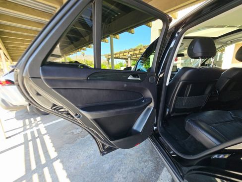 Used 2016 Mercedes-Benz GLE 350 image 34