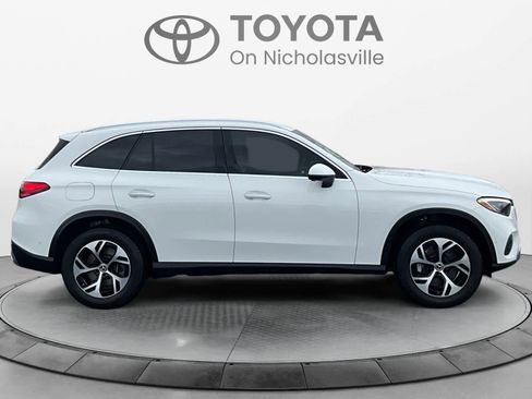 Used 2025 Mercedes-Benz GLC 350e 4MATIC image 7