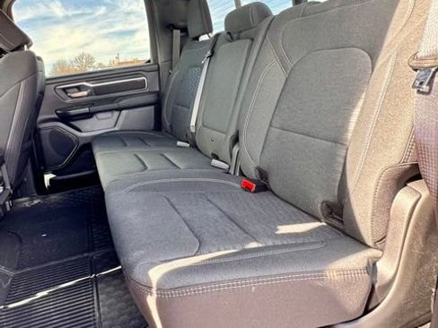 Used 2025 RAM 1500 Big Horn AWD/4WD image 12