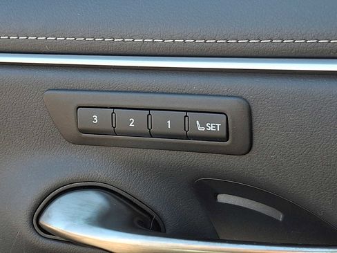 Used 2023 Lexus ES 350 w/ Premium Package image 24