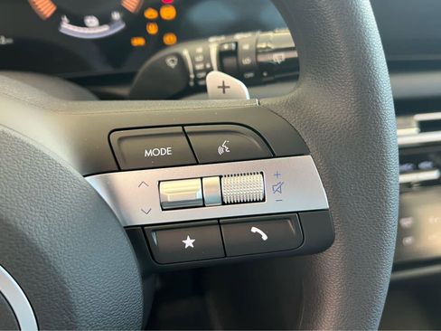 New 2026 Hyundai Tucson Blue SE AWD/4WD image 32