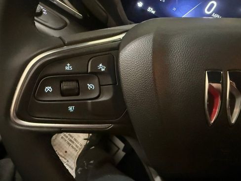 Used 2024 Buick Envista Sport Touring w/ Convenience II Package FWD image 32