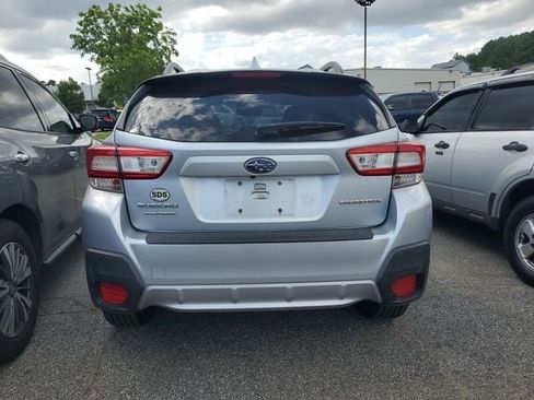 Used 2018 Subaru Crosstrek 2.0i Premium w/ Popular Package #3 AWD/4WD image 8