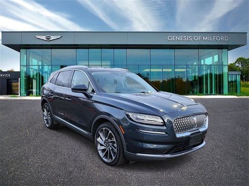 Used 2021 Lincoln Nautilus Reserve w/ Equipment Group 201A image 3