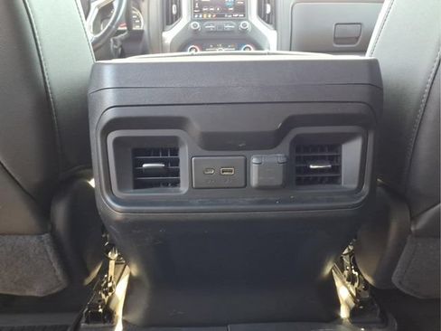 Used 2020 Chevrolet Silverado 1500 LT Trail Boss AWD/4WD image 16