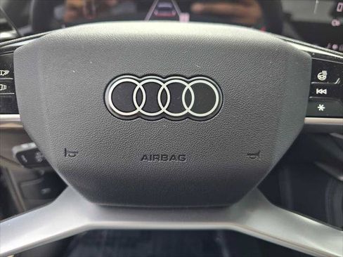 Used 2025 Audi Q5 Premium Plus w/ Premium Plus AWD/4WD image 25
